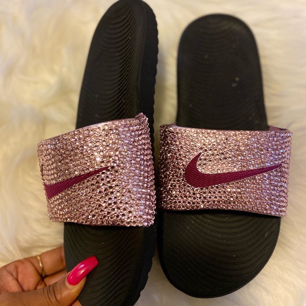 Bling Nike Slides - Picture 2 of 3